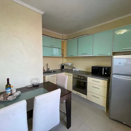 Gallery A アパート *