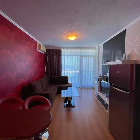 Gallery A サニービーチ