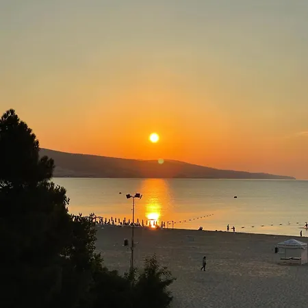 Gallery A 公寓 阳光海滩