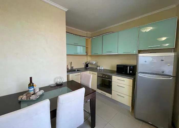 Gallery A Апартамент *