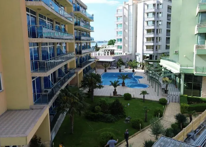 Апартамент Gallery A Слънчев бряг